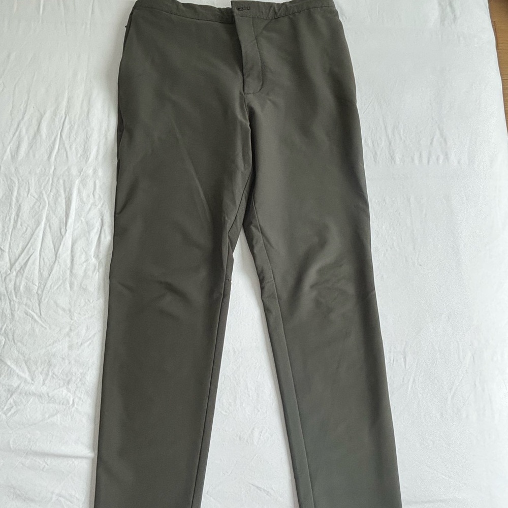 Banana Republic Olive Chino Pants